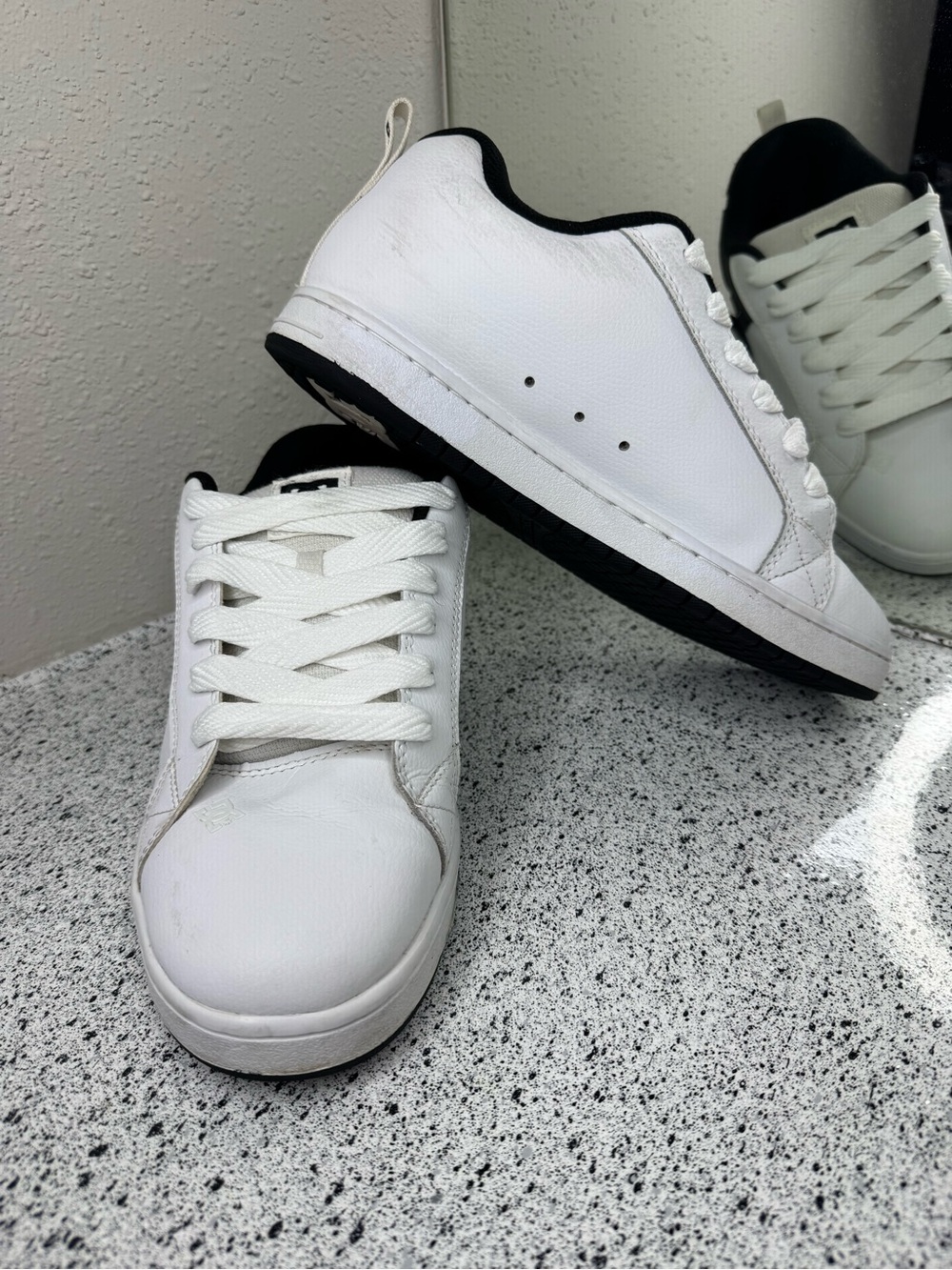DC White and Black Skate Sneakers with Large Logo - Picture 2 of 11